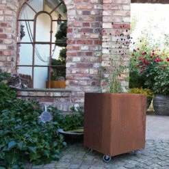 Kruka Corten Med Botten 45x45x55 Cm -Hot Sale Wexthuset Store corten kruka 45x45x55 miljo