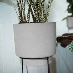 Elho Kruka Studio Med Ställning 22 Cm, Grå -Hot Sale Wexthuset Store kruka studio med stallning gra 1