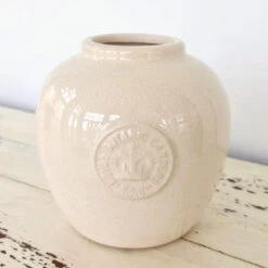 Rund Vas Kew Pagoda, Elfenben